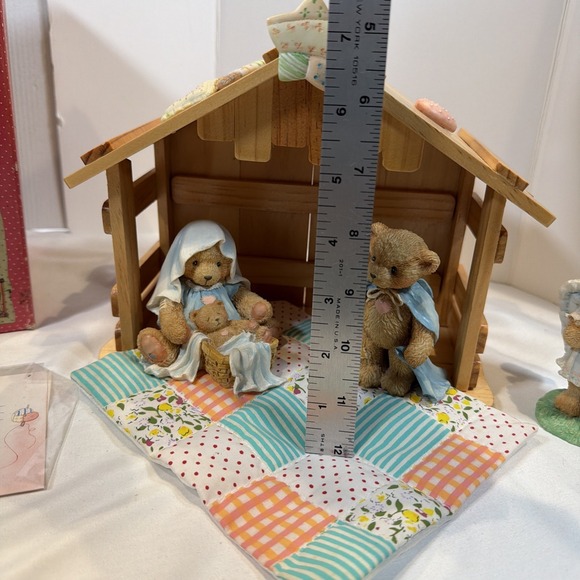 Vintage Enesco Cherished Teddies Nativity 4 Piece Set Stable Figurines Box - Picture 9 of 14